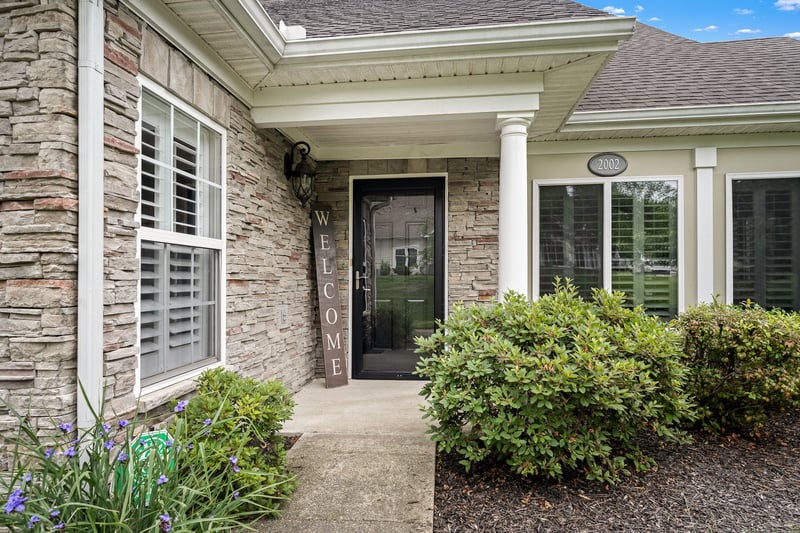 825 S Browns Ln #2002, Gallatin, TN 37066
