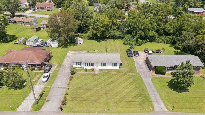 407 Sam Houston Dr, Lebanon, TN 37087