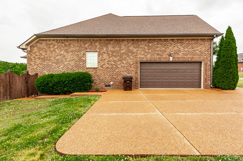 48 Harbor Pt, Lebanon, TN 37087
