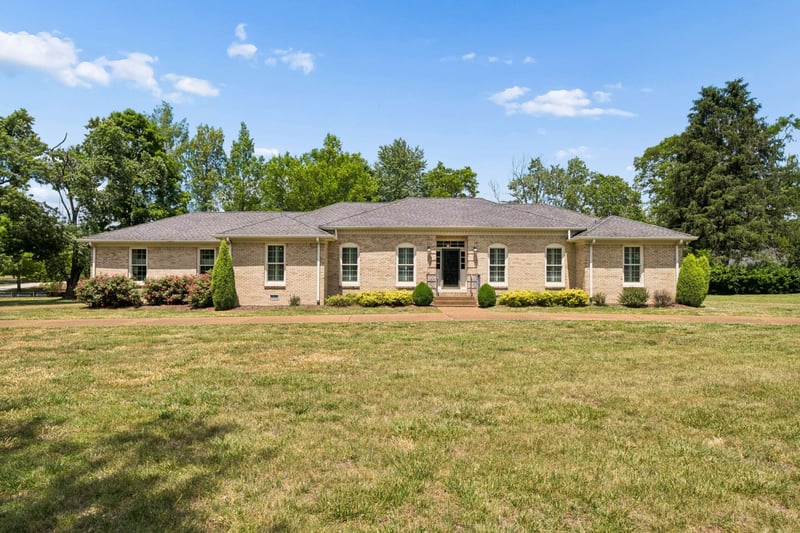 312 River Oaks Rd, Brentwood, TN 37027