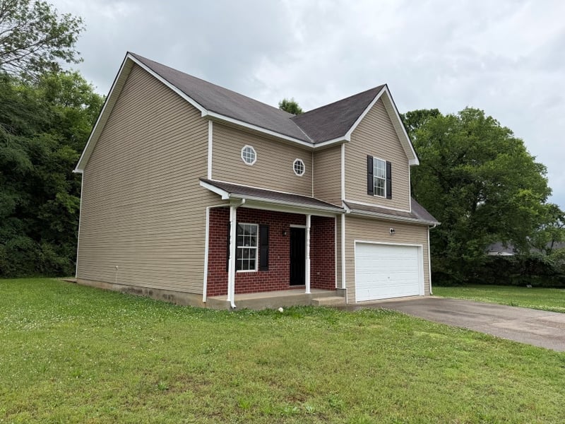 1720 Annex Ct, Murfreesboro, TN 37127