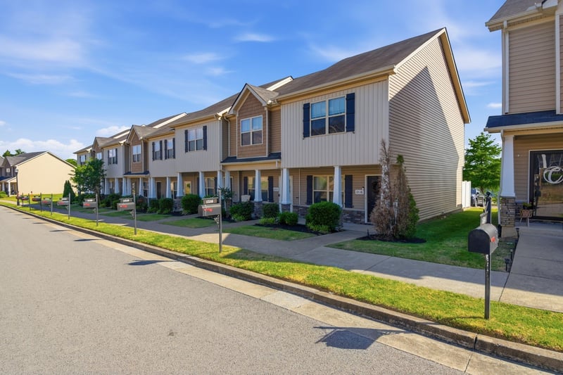 1516 Sprucedale Dr, Antioch, TN 37013