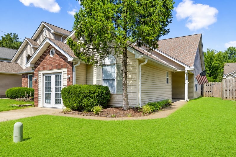 1006 Valley Dr, Goodlettsville, TN 37072