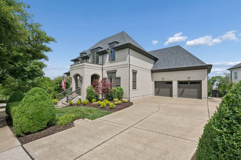 318 Morning Mist Ln, Franklin, TN 37064