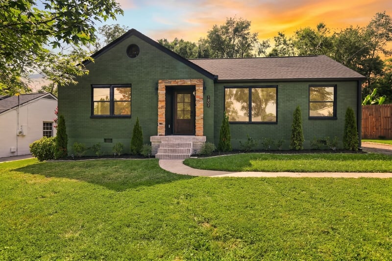 1402 Corder Dr, Nashville, TN 37206