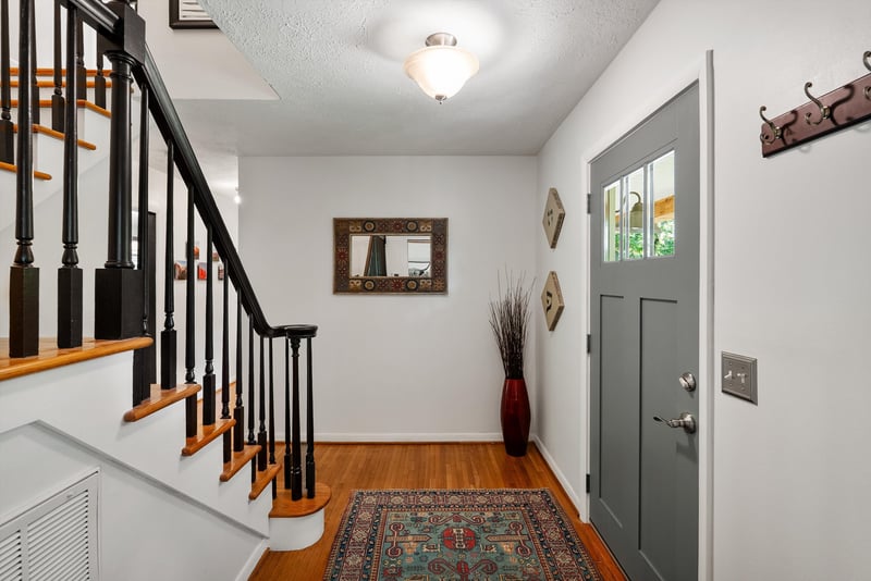 330 Forrest Valley Dr, Nashville, TN 37209