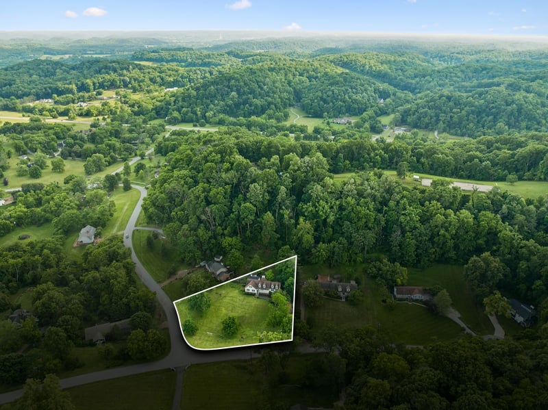 1119 Deer Lake Rd, Franklin, TN 37069