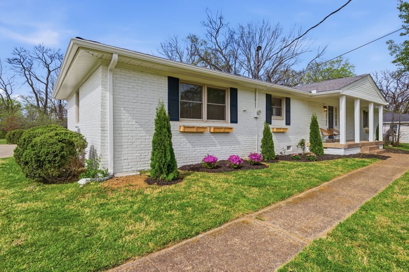202 Harpeth Hills Dr, Franklin, TN 37069