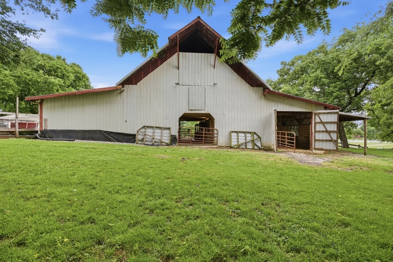 6222 Cayce Ln, Columbia, TN 38401