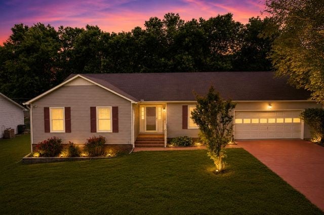 2017 Windsor Dr, Columbia, TN 38401