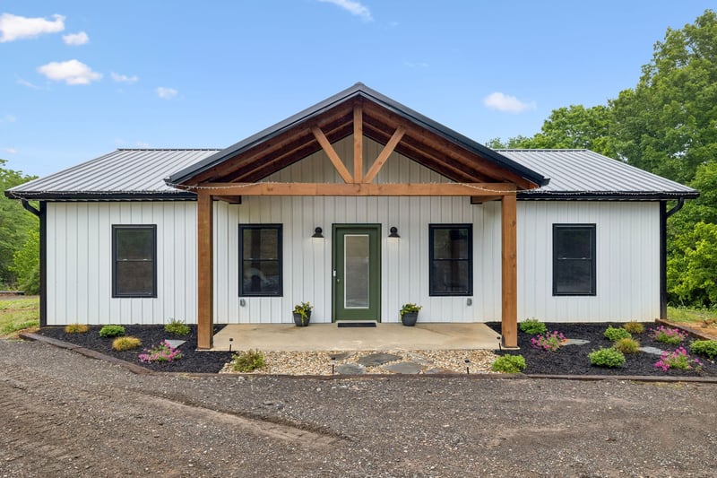 1183 Saddle Tree Rd, Ashland City, TN 37015