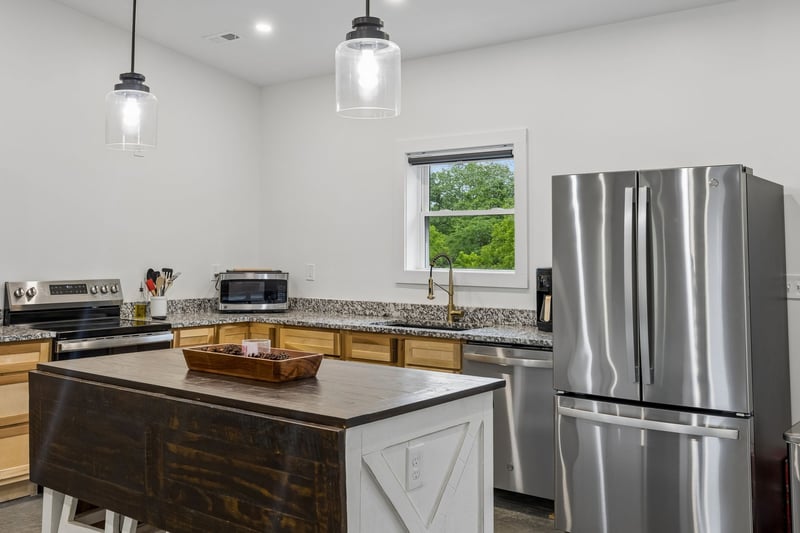 1183 Saddle Tree Rd, Ashland City, TN 37015