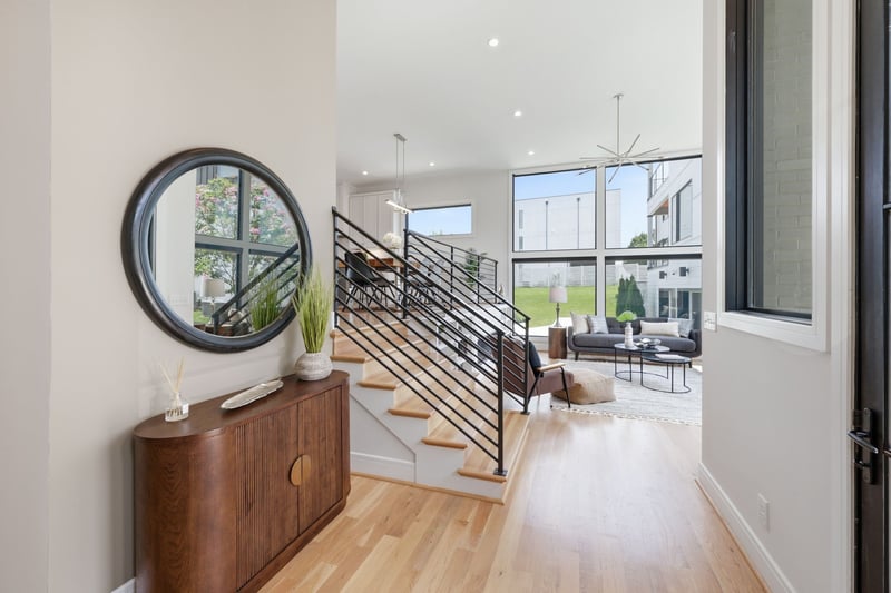 6012 Hill Cir, Nashville, TN 37209