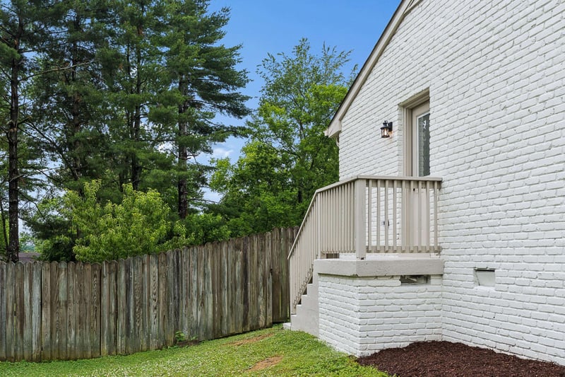 3724 Valley Ridge Dr, Nashville, TN 37211
