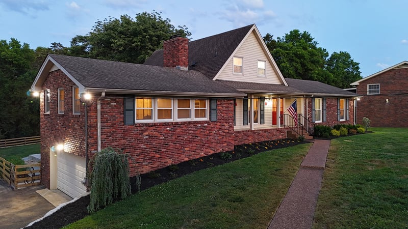 105 Highlander Dr, Hendersonville, TN 37075