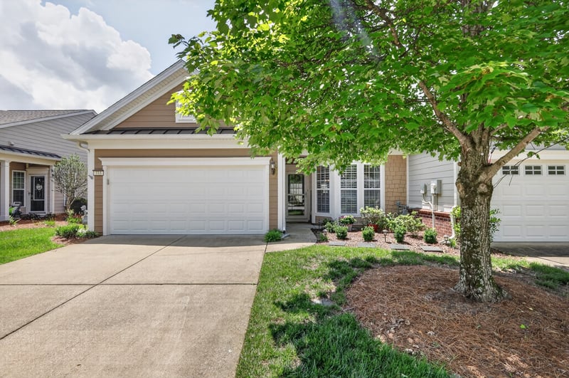 333 Blockade Ln, Mount Juliet, TN 37122