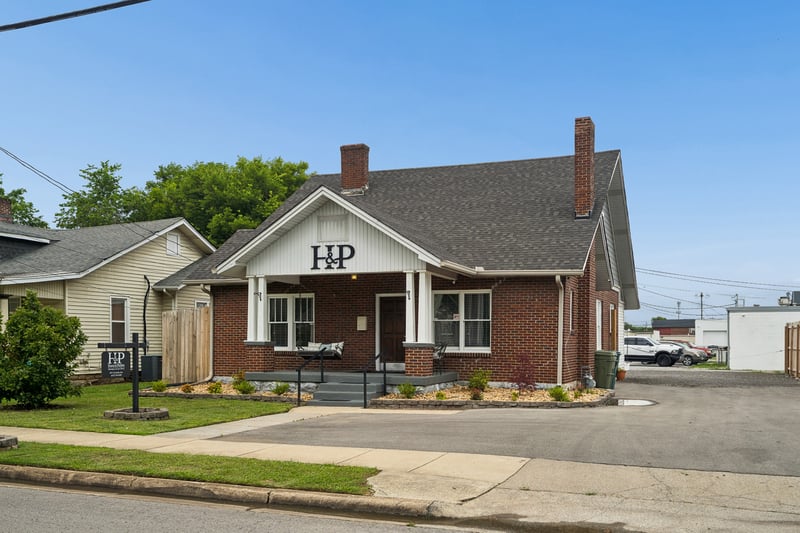 207 University Ave, Lebanon, TN 37087