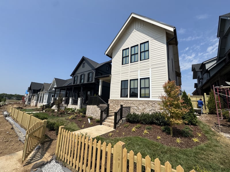 2543 Buckner Ln, Thompsons Station, TN 37179