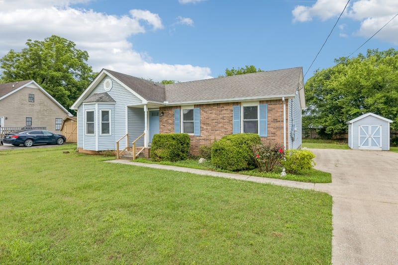 153 Constitution Ave, La Vergne, TN 37086
