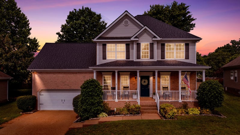 1026 Persimmon Dr, Spring Hill, TN 37174