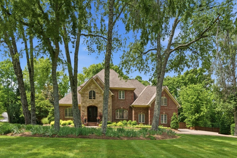 9421 Whittingham Dr, Brentwood, TN 37027