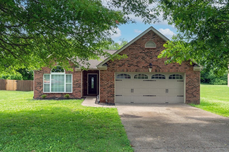 208 Remington Ave, Gallatin, TN 37066