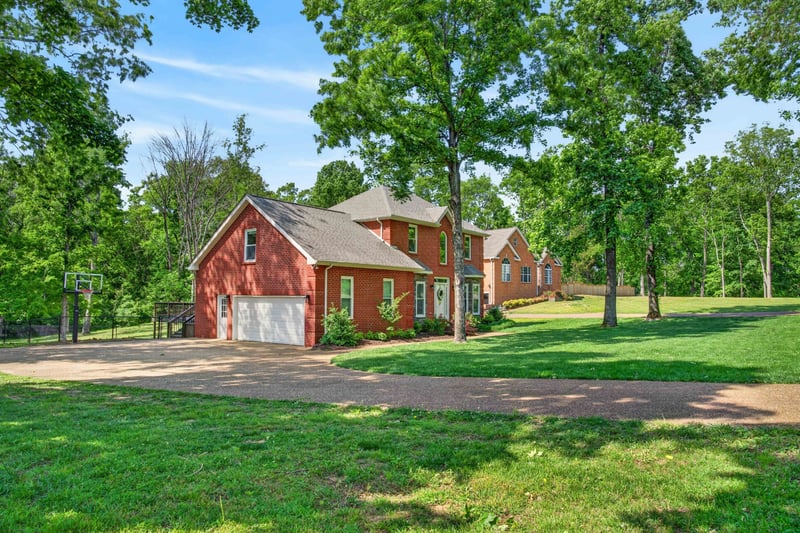 7221 Saundersville Rd, Mount Juliet, TN 37122