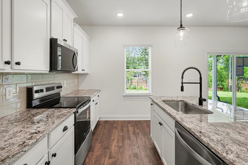 1013 Riverview Rn, Madison, TN 37115