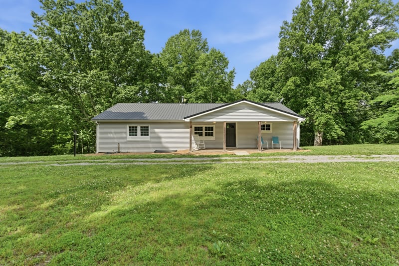 8836 W Sheepneck Rd, Mount Pleasant, TN 38474