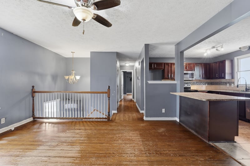 2615 Edge O Lake Dr, Nashville, TN 37217