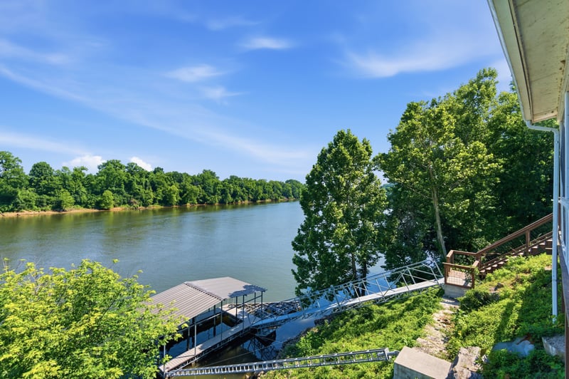 1732 River Hills Dr, Nashville, TN 37210