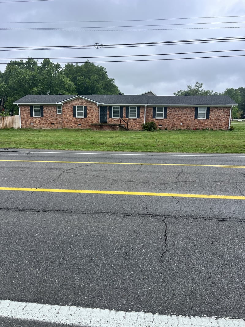 102 Gwen Ave, Gallatin, TN 37066