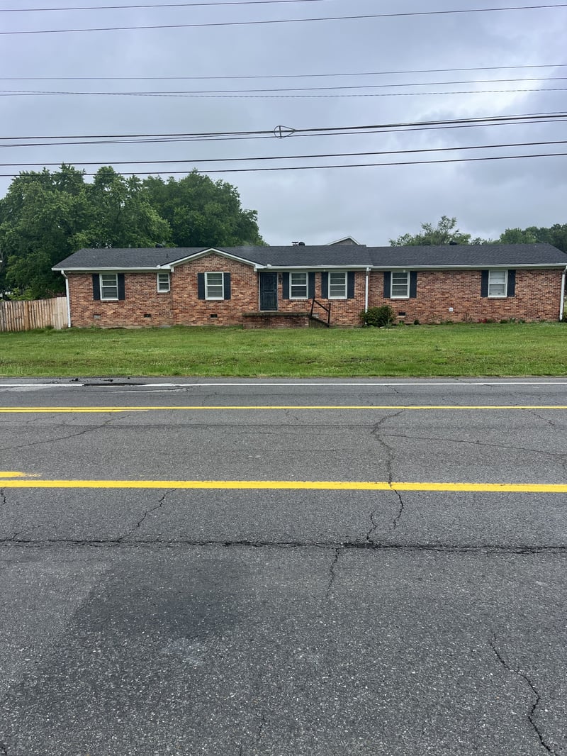 102 Gwen Ave, Gallatin, TN 37066