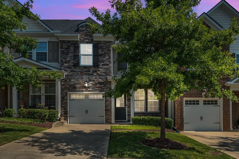748 Tennypark Ln, Mount Juliet, TN 37122