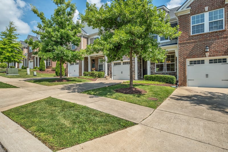 748 Tennypark Ln, Mount Juliet, TN 37122