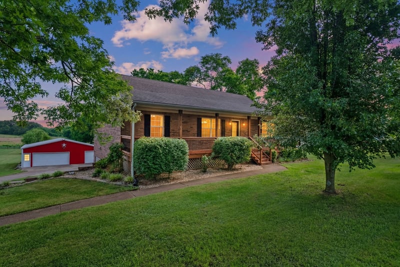2755 Greens Mill Rd, Columbia, TN 38401
