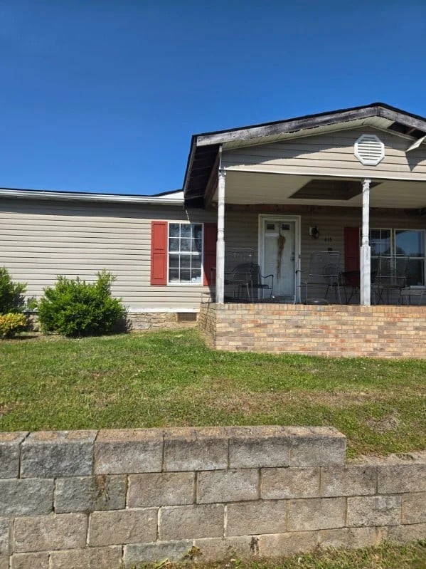 415 E 11th St, Columbia, TN 38401
