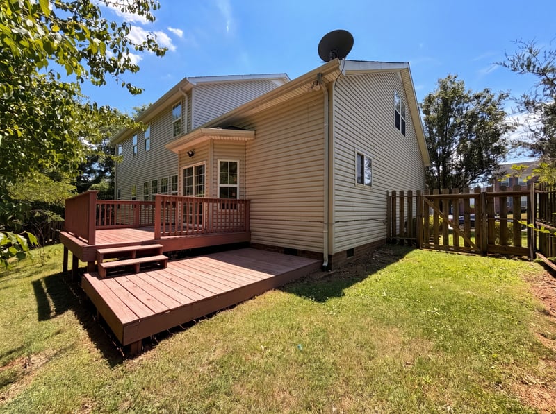 1200 Rockeford Dr, Nashville, TN 37221
