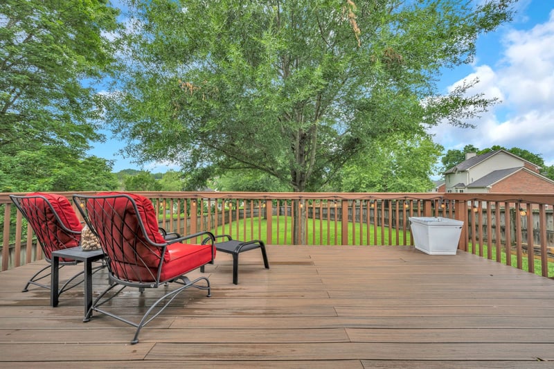 7824 Farmington Pl, Nashville, TN 37221