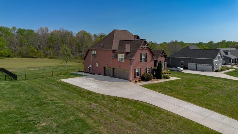 3053 Wedgewood Dr, Greenbrier, TN 37073