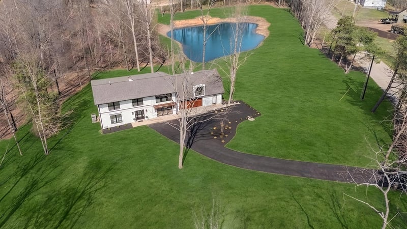1510 East Piney Rd, Dickson, TN 37055