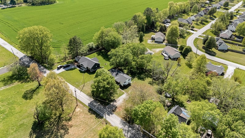119 Oak Hill Dr, Portland, TN 37148