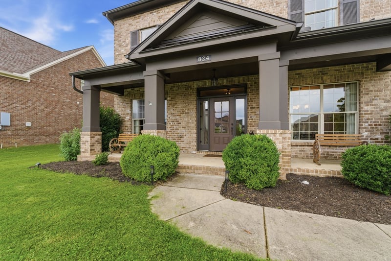 824 Topaz Dr, Murfreesboro, TN 37128