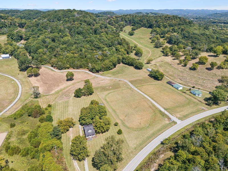 4828 Harpeth Peytonsville Rd, Thompsons Station, TN 37179