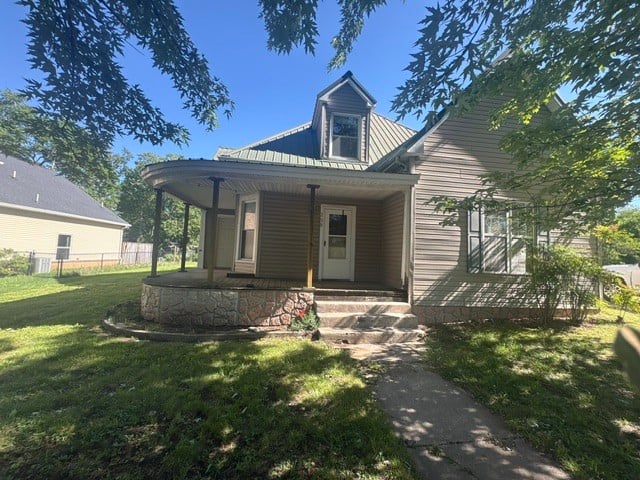 208 S Russell St, Portland, TN 37148