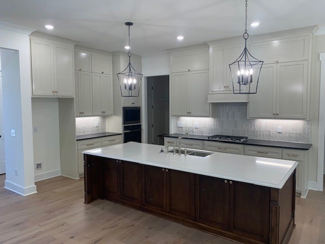 5855 Fisher Grove Rd, Greenbrier, TN 37073