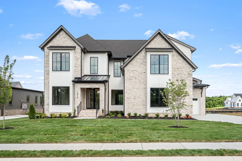 1918 Gene Dixon Dr, Murfreesboro, TN 37129