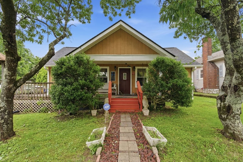 114 28th St, Old Hickory, TN 37138