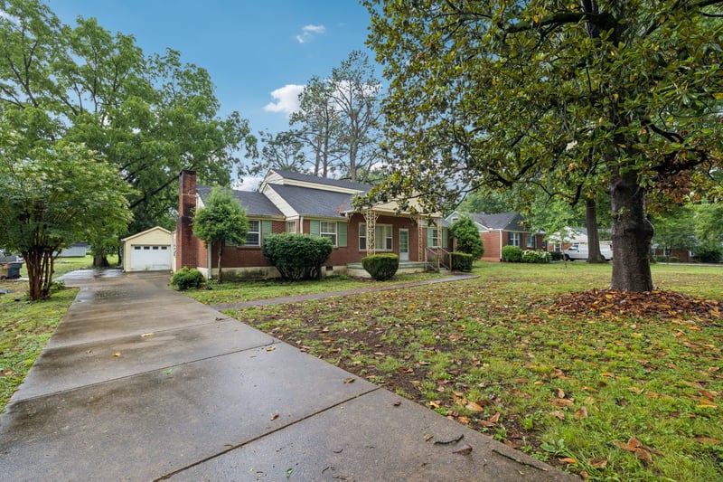 249 Fairway Dr, Nashville, TN 37214