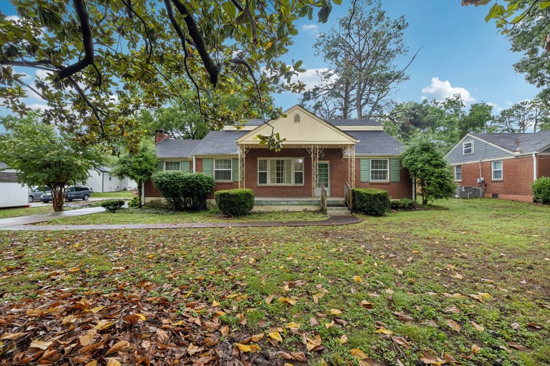 249 Fairway Dr, Nashville, TN 37214
